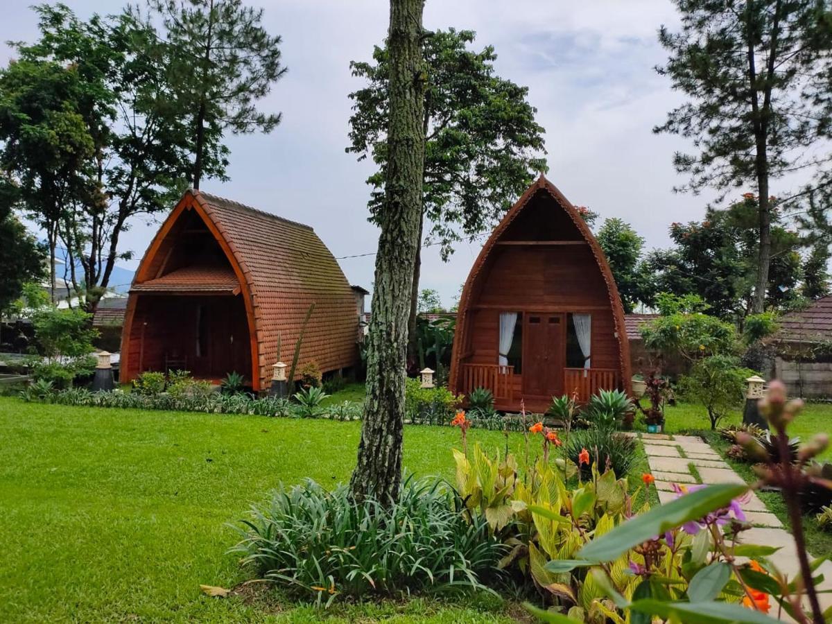 The Village Resort Bogor Exterior foto