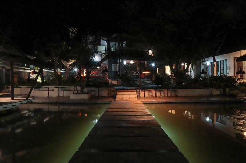 The Village Resort Bogor Exterior foto